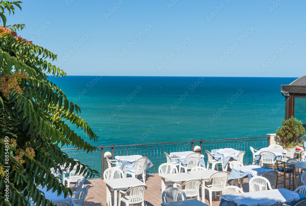 Fototapeta premium Ristorante sul mare