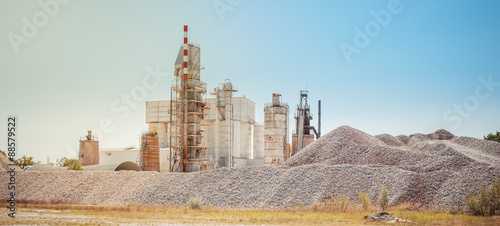 Cement plant