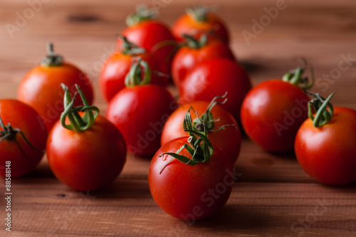 スタジオで撮影した新鮮なトマト