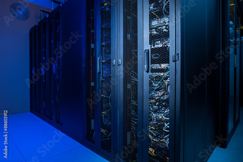 Datacenter internet servers