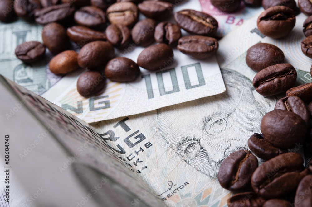 Fototapeta コーヒー豆とお金