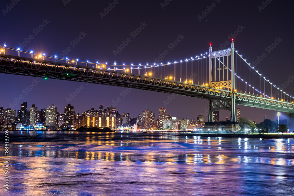 Night scene of New York City and the Queensboro 59th Street Bridge 