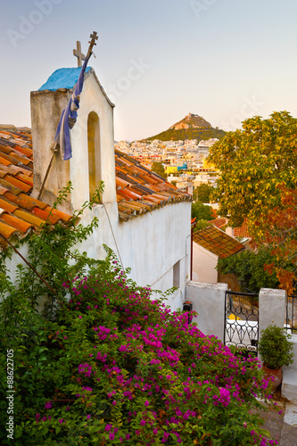 Bilde på lerret View of Lycabettus hill and a small Greek orthodox church in Anafiotika, Athens