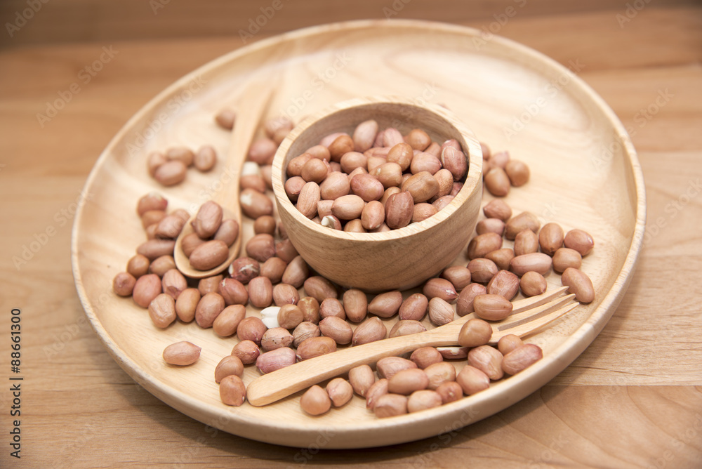 Peanuts used to make snack and foods or cook and have health benefits Peanuts used to make snack and foods or cook and have health benefits