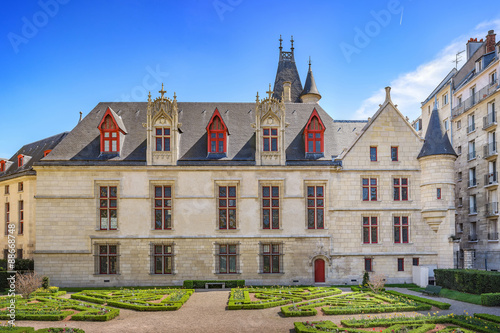 Mansion Hotel de Sens and its garden in Paris