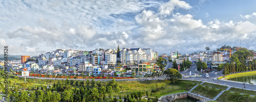 Dalat City welcomes new date for the city shines rays fog was awoken welcome tourists to this resort in the summer day