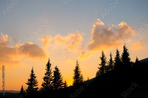 Ландшафт Карпатских гор в закате