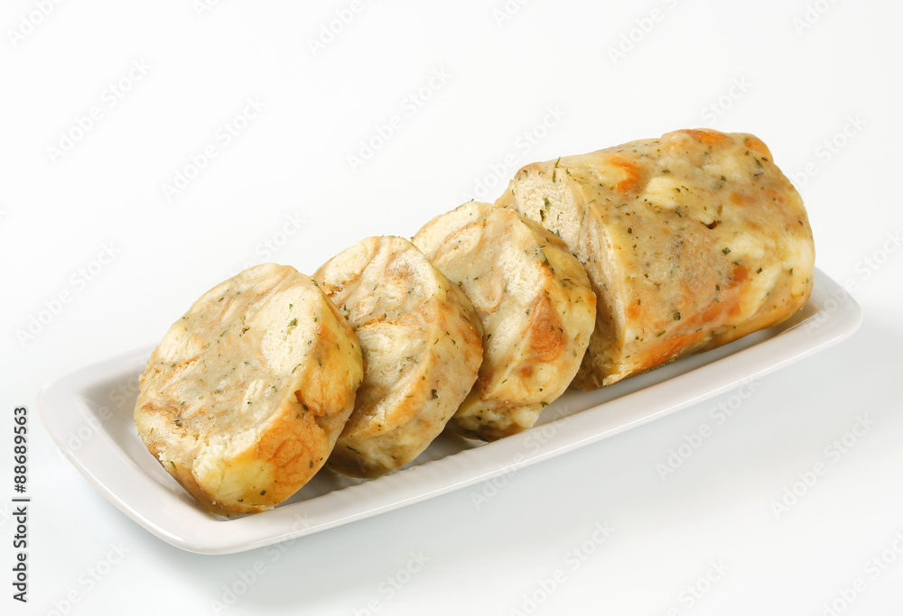 Carlsbad-style bread dumplings