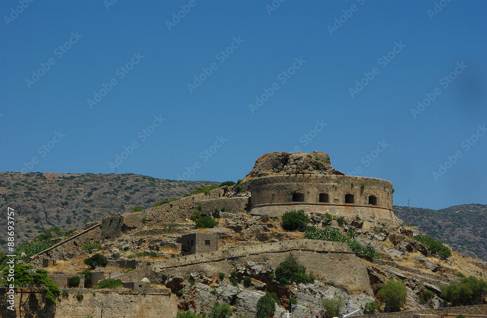 Fortifications vénitiennes de l'île de Spinalonga en Crète (Grèce)