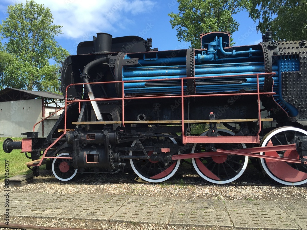 Naklejka premium Trenuj wnętrzności