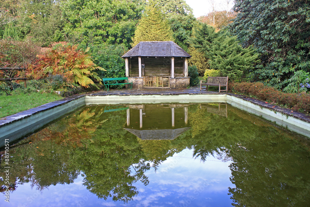 Fototapeta premium summerhouse by a lake