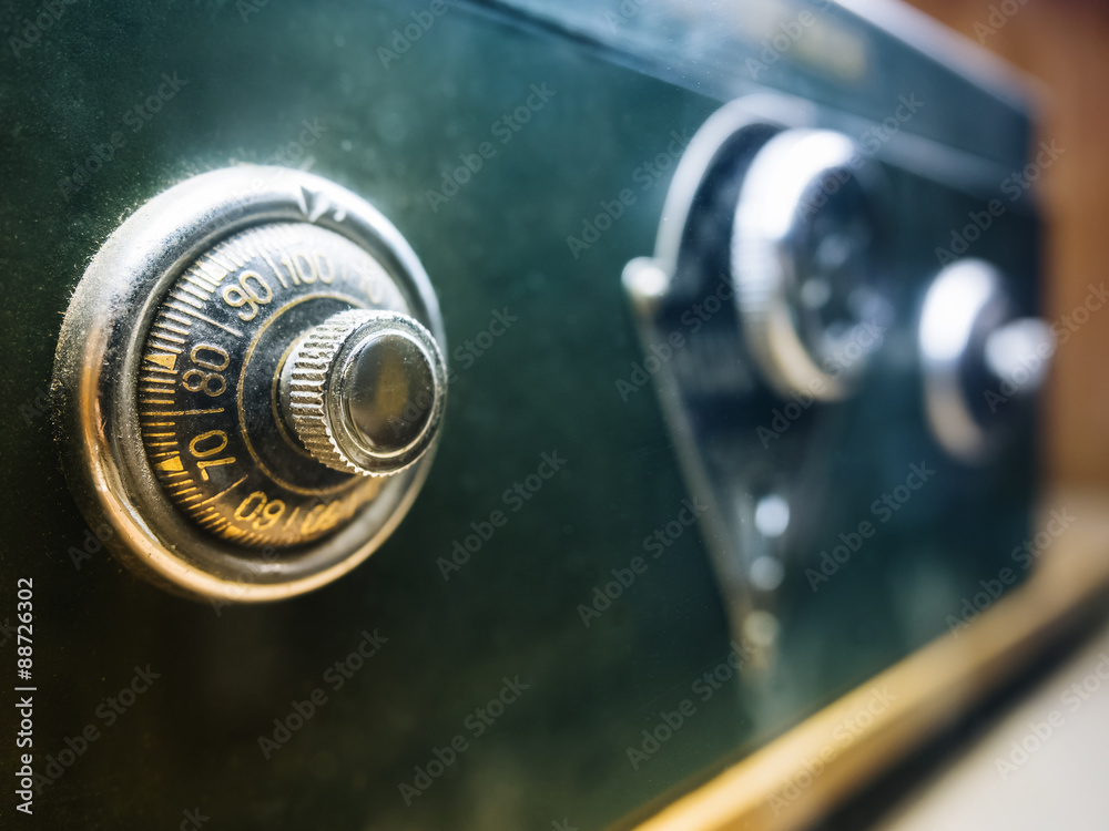Safe lock code on safety box bank Safe lock code on safety box bank