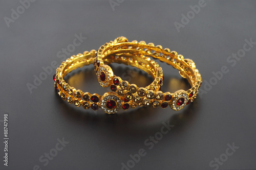 Wedding gold bracelets