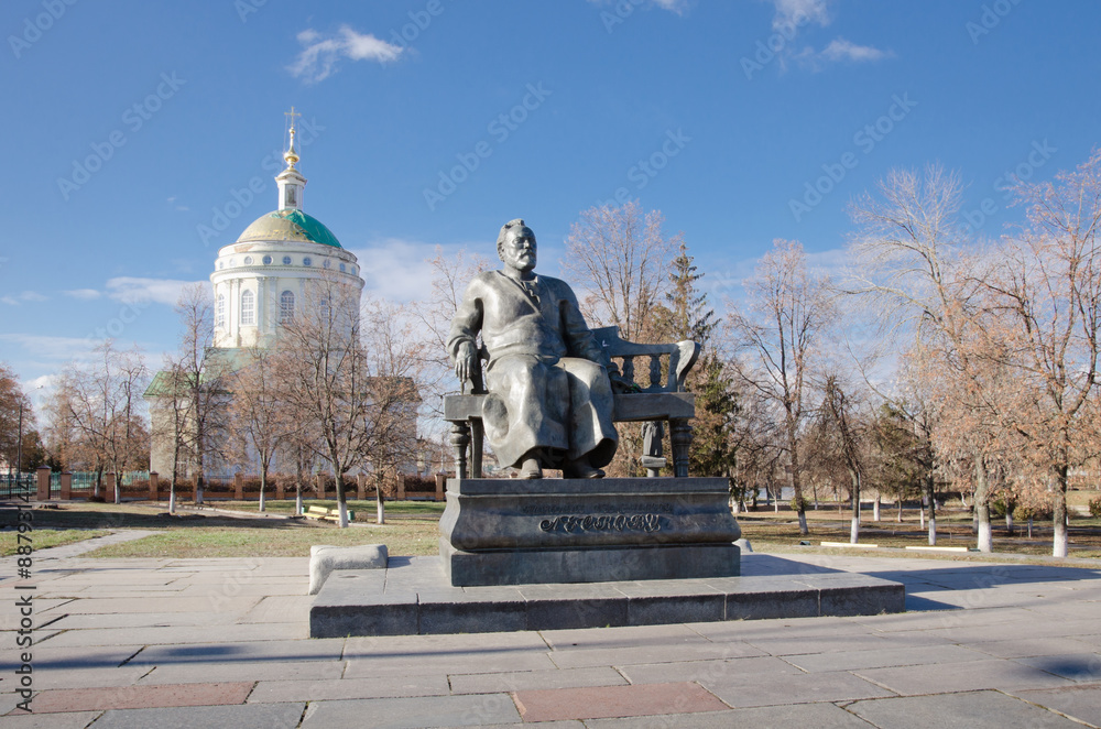 ORYOL, RUSSIA - November 02, 2014: Monument to great Russian wri