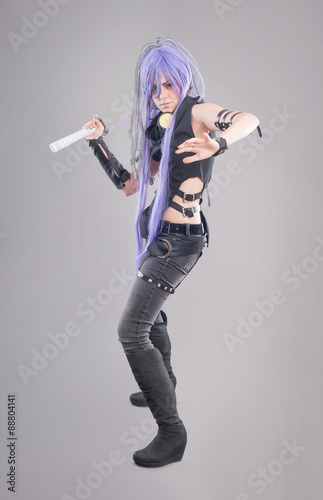 Foto Female fantasy warrior / Female warrior with sword and gas mask isolated on the