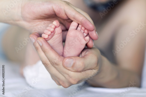 Baby feet © lapas77