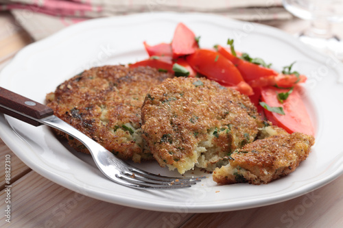 Fish cakes with salad