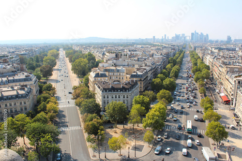 Fototapeta Naklejka Na Ścianę i Meble -  The view from the roof of the diverse architecture of Paris.