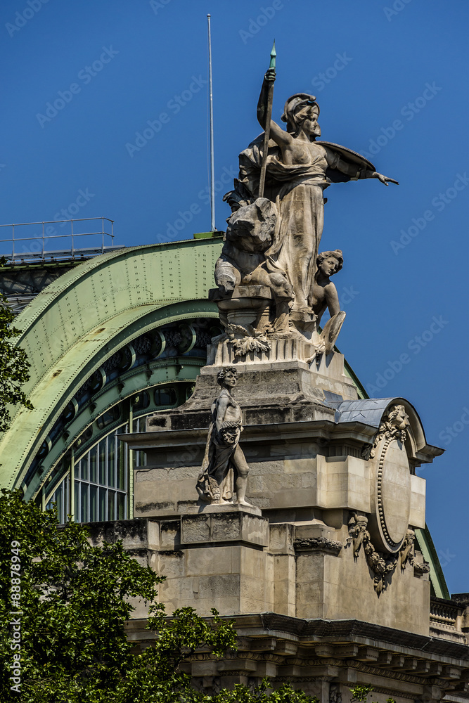 Fototapeta premium Details of Grand Palais des Champs-Elysees in Paris, France.