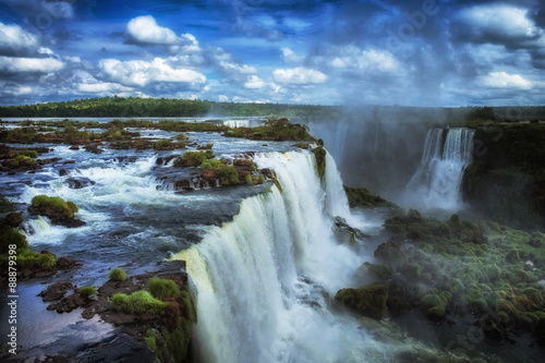 Iguacu Falls, Brazil, South America © ricardokuhl