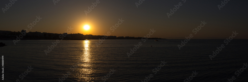 Кипр. Закат солнца в Протарасе.
