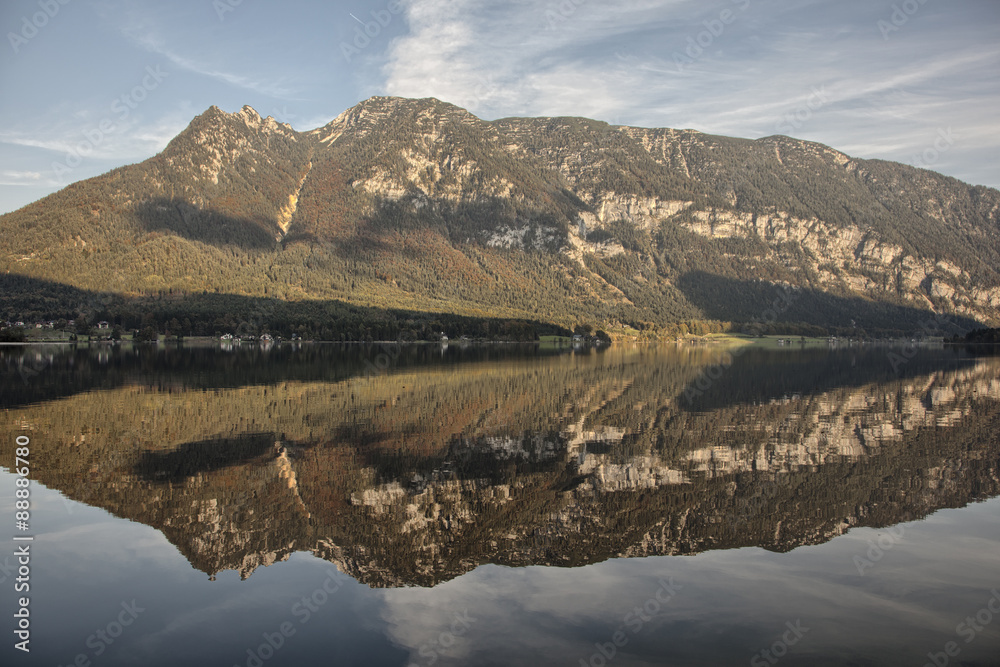 Hallstatt lake, Salzkammergut, Austria
