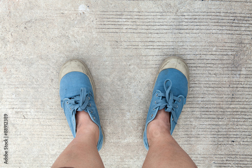 canvas shoes