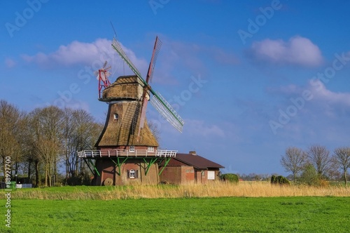Stumpenser Muehle - windmill Stumpens 01