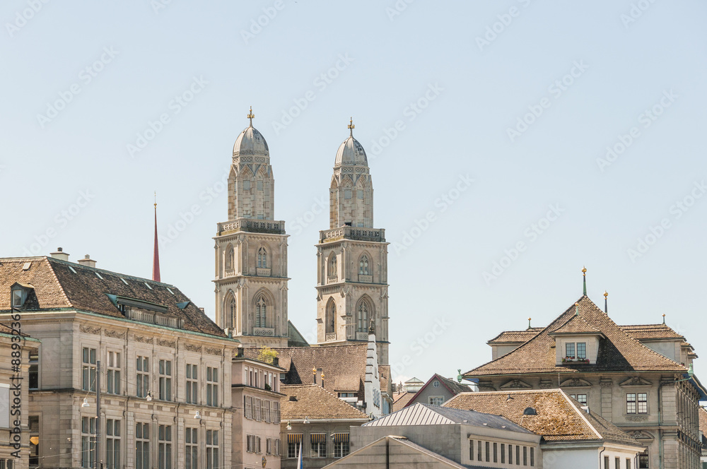 Zürich, Altstadt, Stadt, Grossmünster, Kirche, Altstadthäuser, Münster, Limmat, Niederdorf, Schweiz