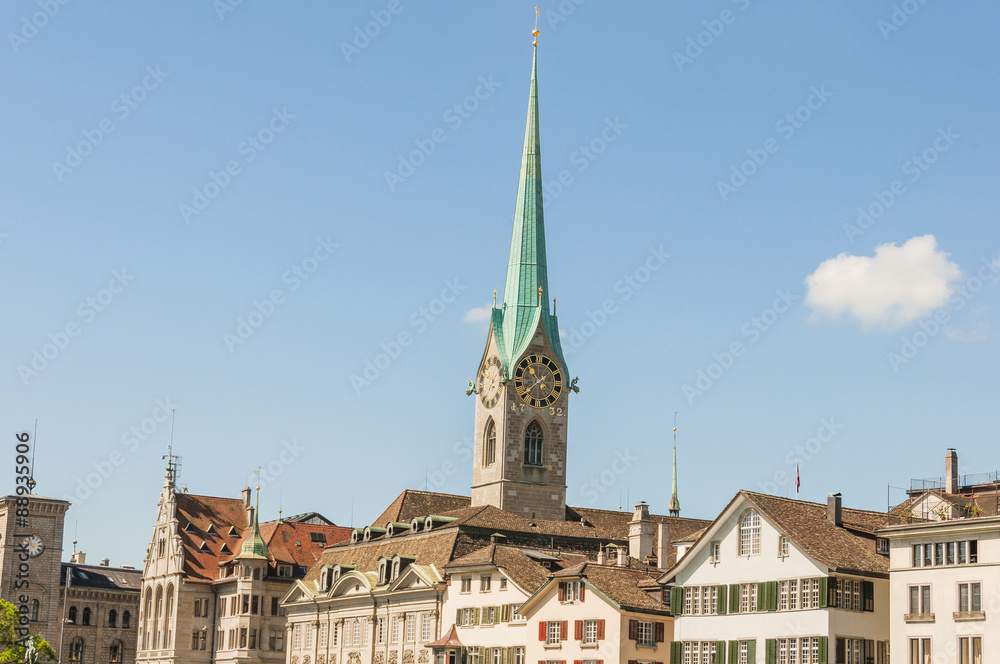 Zürich, Altstadt, Stadt, Fraumünster, Kirche, Kirchturm, Münsterbrücke, Stadthausquai, Schweiz