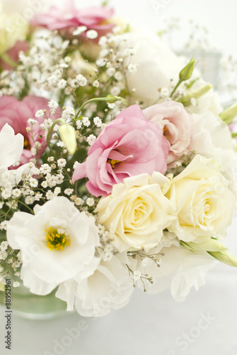 Beautiful flowers on table in wedding day © Vladislav Plotnikov