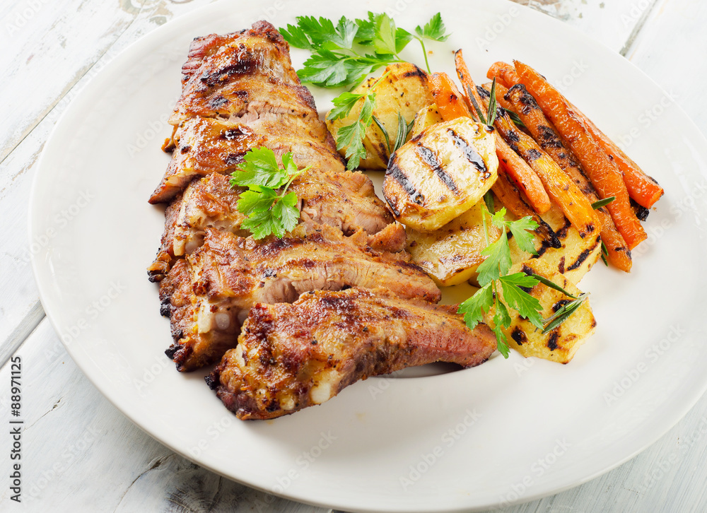 Grilled Ribs and Vegetables Grilled Ribs and Vegetables