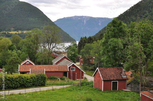 Dorf Kaupanger Sognefjord  photo