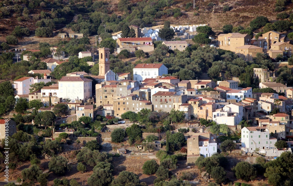 Aregno, village balanin ( Haute-Corse )