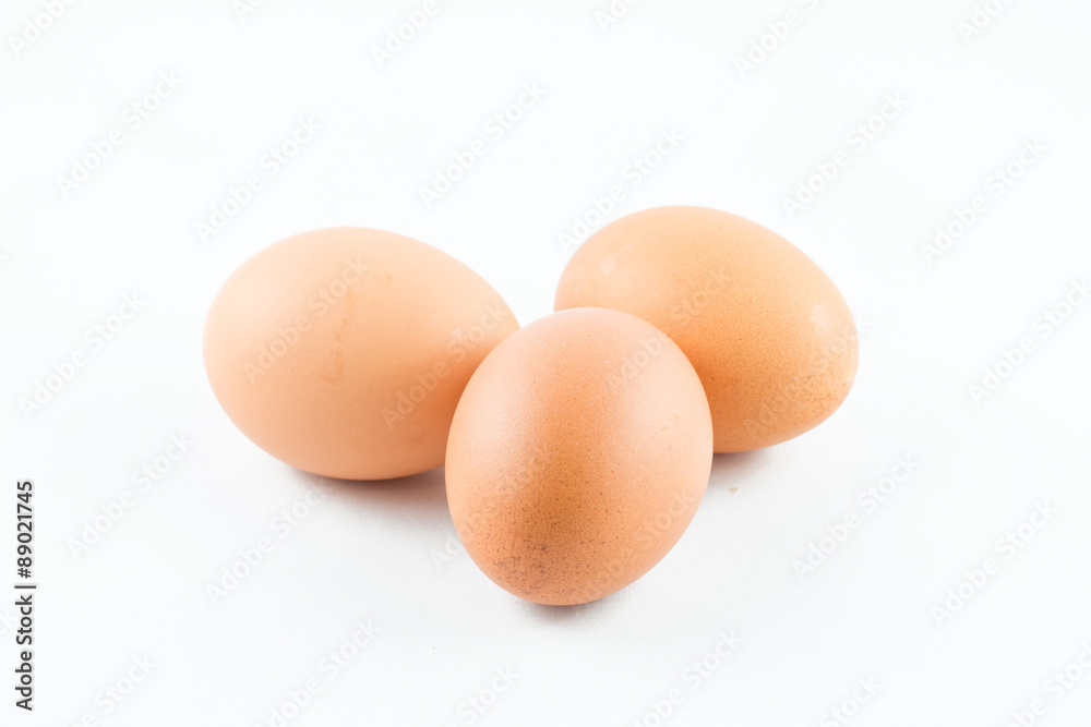 eggs isolated on white background eggs isolated on white background