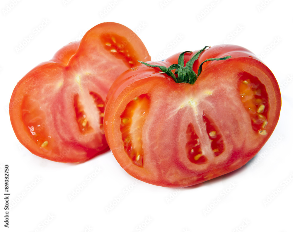 Two half of the cut tomato