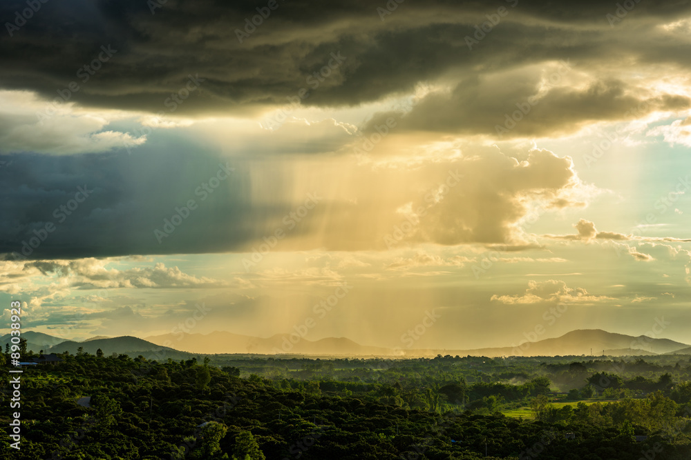 Fototapeta premium raining over The Mountain Village