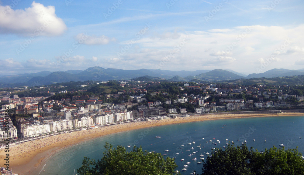 Fototapeta premium Vacaciones, San Sebastías, País Vasco, España.