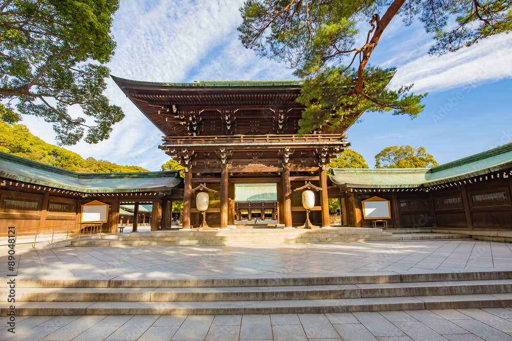Obraz premium Meiji-jingu shrine w Tokio, Japonia