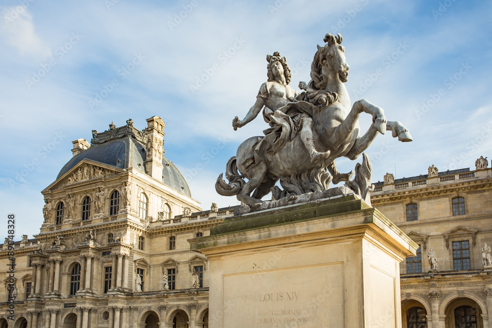 Naklejka premium Sculpture of Louis XIV in Paris