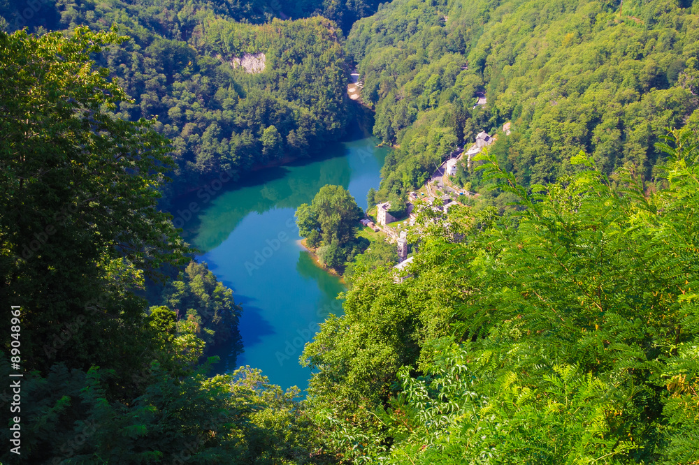 Veduta panoramica del lago di Isola Santa Veduta panoramica del lago di Isola Santa