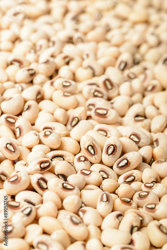 food background of raw black eyed peas