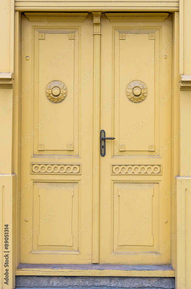 Fototapeta premium Old door