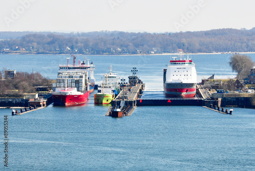 Containerschiff