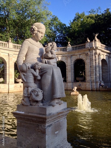 Märchenbrunnen im Volkspark Friedrichshain photo
