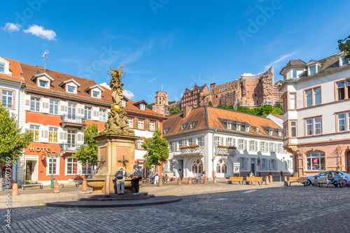 Kornmarkt mit Blick auf das Schloss, Heidelberg 
