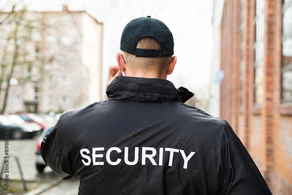 Obraz premium Security Guard Wearing Jacket
