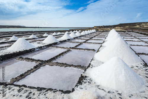Obraz na płótnie Salt works of Janubio, Lanzarote, Canary Islands w salonie