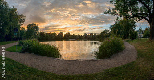 Badesee bei Sonnenuntergang  photo