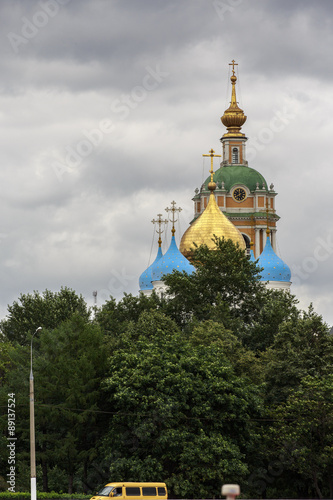 Moskou, gezien vanaf een bootje op de rivier de Moskva photo